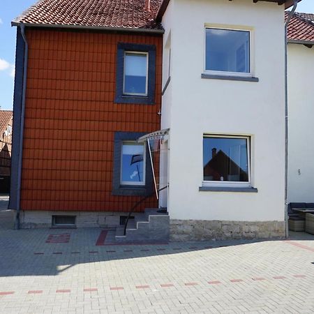 Aussergewoehnliche Dachgeschosswohnung Koenigslutter am Elm Luaran gambar