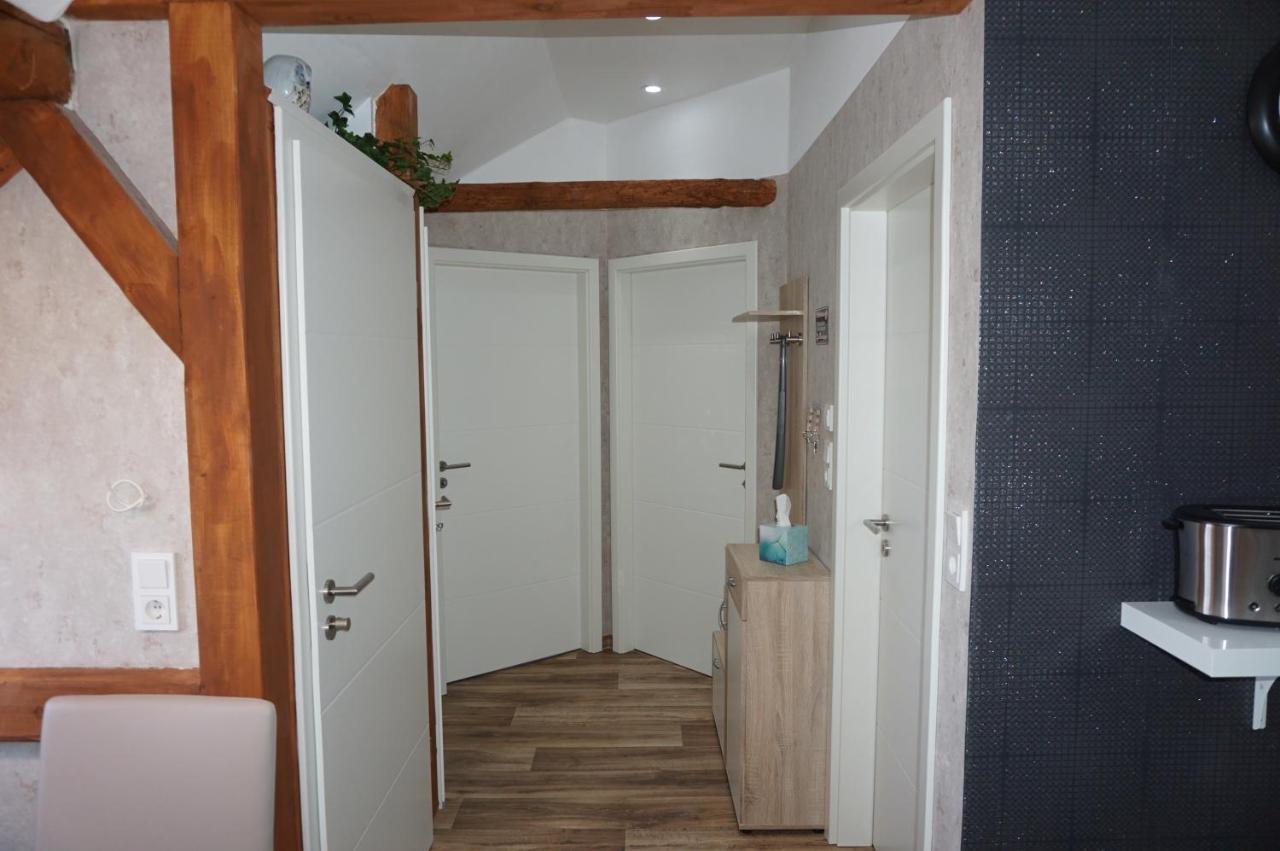 Aussergewoehnliche Dachgeschosswohnung Koenigslutter am Elm Luaran gambar